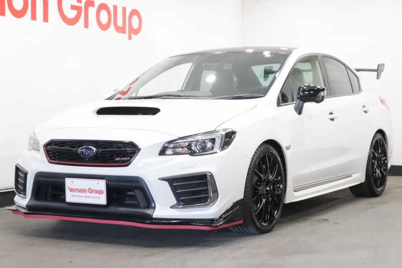 スバル WRX STi S208 NBRチャレンジパッケージ　カーボンリアウイング　全国3年保証付　ワンオーナー　禁煙車　350台限定車　STiフロントアンダースポイラー　ドライカーボン製ルーフ　カーボンリアウイング　6速MT　4WDターボ　STiビルシュタイン　BBS19AW　RECAROシート