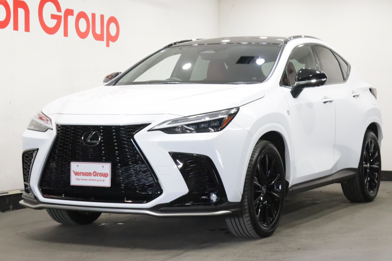 レクサス NX NX350h　Fスポーツ　新車保証継承付　本革　パノラマルーフ　オレンジキャリパー　デジタルインナーミラー　メモリーナビ　フルセグ　全周囲カメラ　HUD　レクサスセーフティ＋　LEDヘッドライト　パワーバックドア　20AW