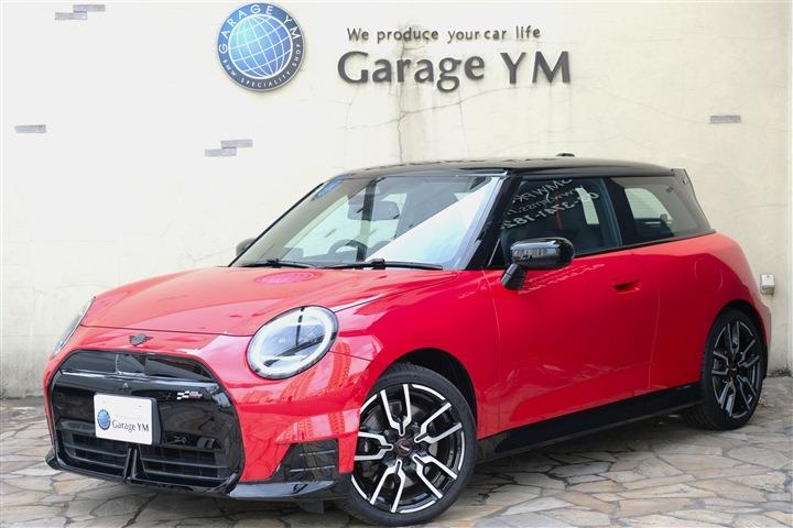 MINI(ミニ) ミニ クーパーSE　JCWトリム