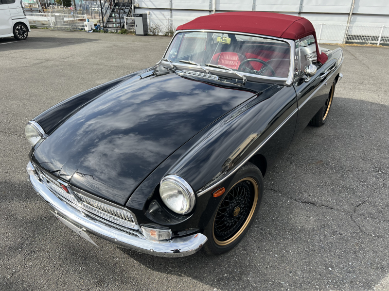 MG B 