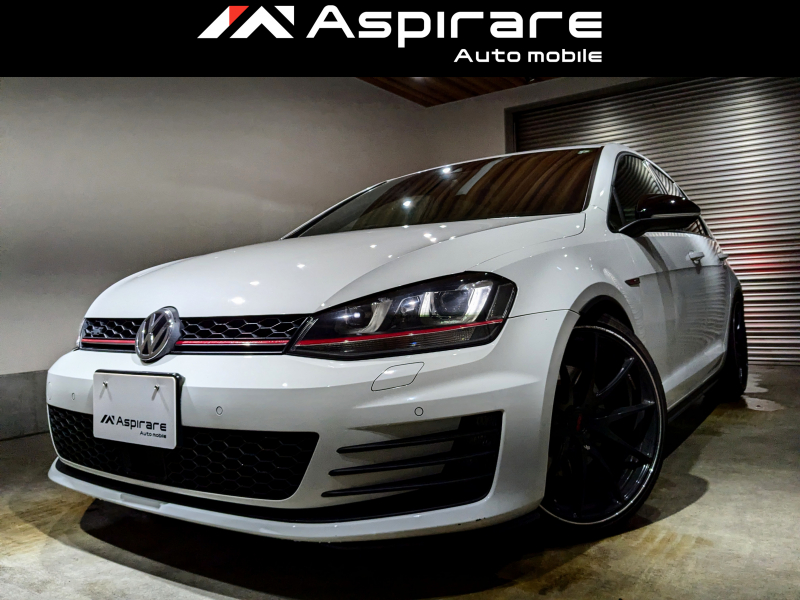 フォルクスワーゲン ゴルフ GTI　ベースグレード　RAYS19インチアルミホイール　KW　Ver3車高調　カーナビゲーション　リアビューカメラ　ACC　キセノンヘッドライト