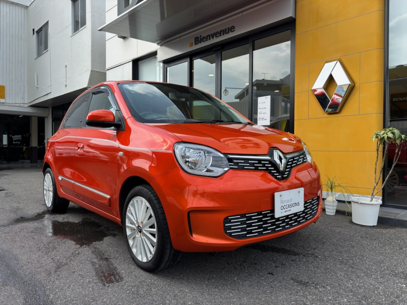 ルノー トゥインゴ バイブス　特別仕様車　認定中古車