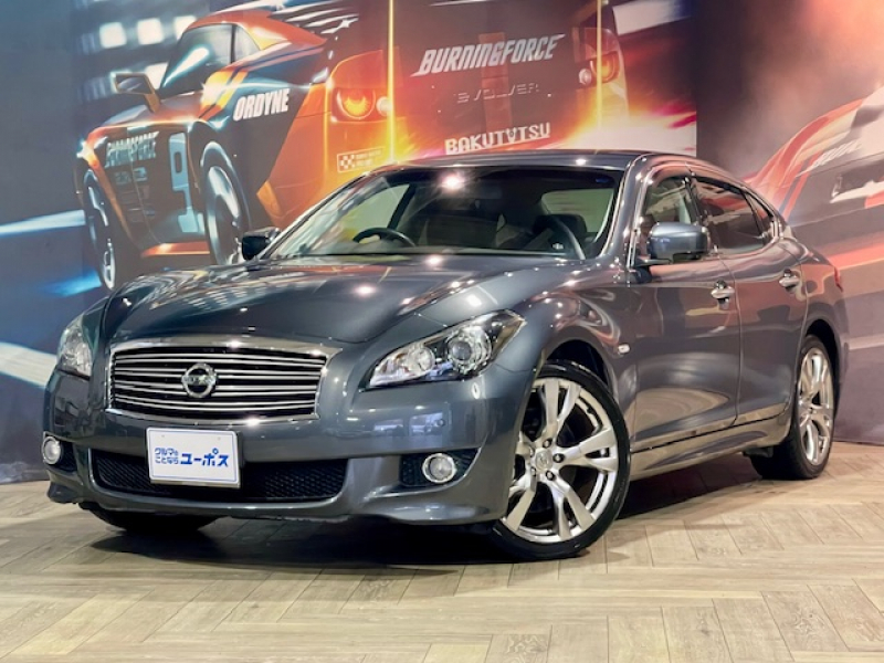 日産 フーガ 370GTタイプS　ワンオーナー　BOSEサウンドシステム　純正ナビ（フルセグ　DVD　Bluetooth　CD）　バックカメラ　サイドカメラ　レザーシート　運転席、助手席ベンチレーション、シートヒーター　ETC