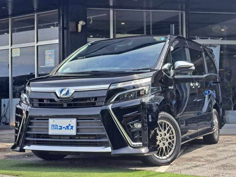 トヨタ ヴォクシー ハイブリッドZS　煌  OP10年保証対象車　トヨタセーフティセンス　バックカメラ　純正10インチナビ　ドラレコ　ETC