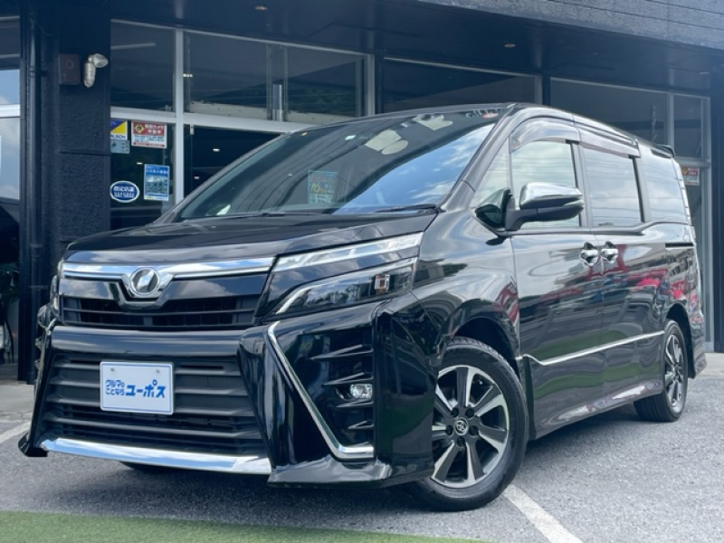 トヨタ ヴォクシー OP5年保証対象車　後期型　両側パワースライドドア　純正10インチナビ　フリップダウンモニター