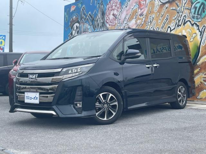 トヨタ ノア Si　ダブルバイビー　OP10年保証対象車　両側パワースライドドア　純正9インチナビ（CD／DVD／フルセグ／Bluetooth／HDMI）　純正フリップダウンモニター　トヨタセーフティセンス　バックカメラ　ETC