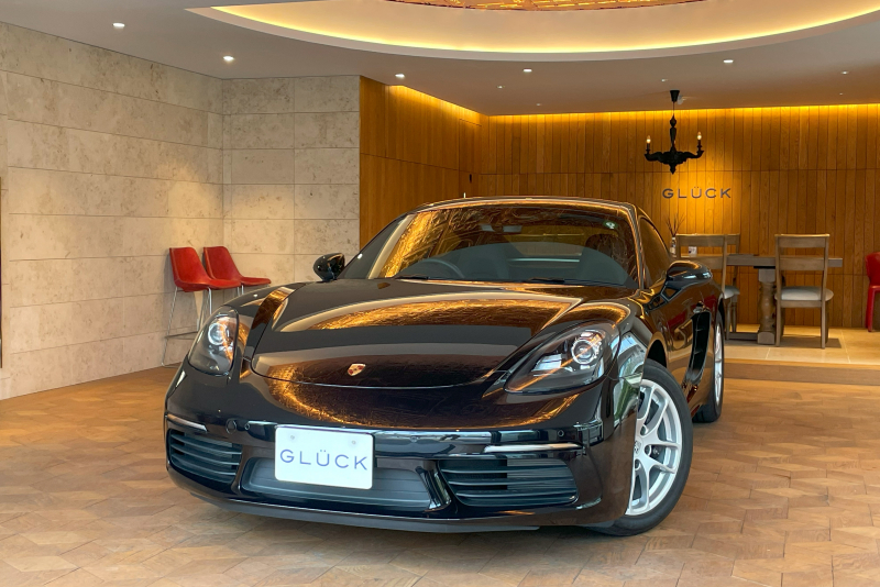 ポルシェ 718 ケイマン 2.0 PDK　ワンオーナー エントリー＆ドライブ スポーツエグゾースト 電動格納ミラー バックカメラ シートヒーター 18インチAW　