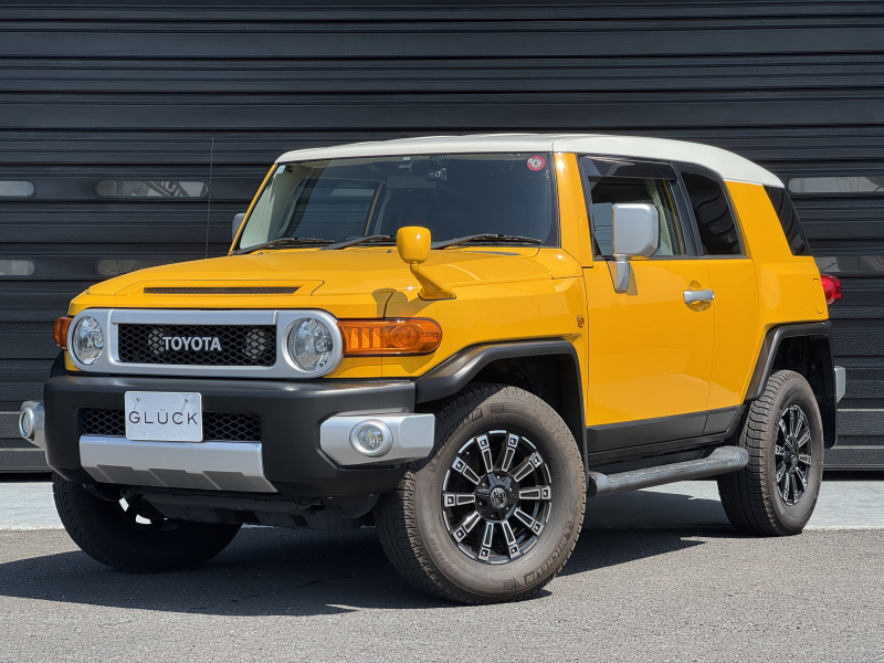 トヨタ FJクルーザー メーカーオプション(X-REASサスペンション・スポーツステアリング)　レアマイスター17インチAW　前後ドライブレコーダー　カロッツェリアSDナビ　バックカメラ　地デジTV　HIDヘッドライト　LEDフォグランプ