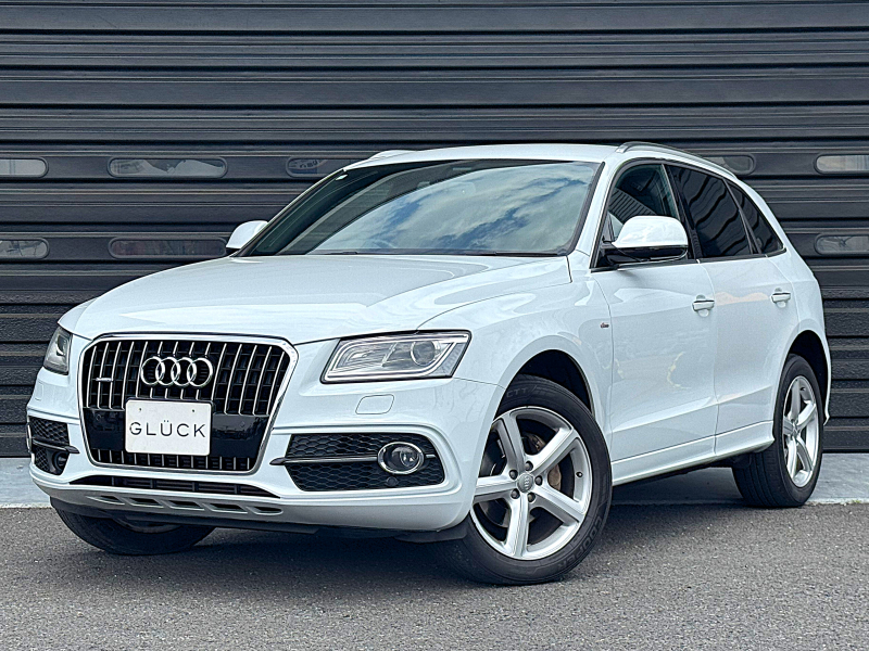 アウディ Q5 2.0L TFSI クワトロSラインパッケージ 4WD 禁煙車 デジタルTV シートメモリー ACC 純正シルバー19AW Audiブレーキプレワーニング（自動緊急ブレーキ）