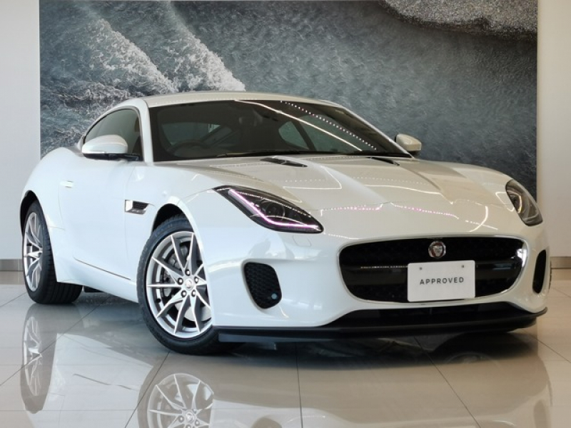 ジャガー Fタイプ クーペ 2.0L P300 1オーナー 18インチ「style1036」グロススパークルシルバー キセノンヘッドライト/LEDシグネチャー付 MERIDIAサウンド リアビューカメラ リアパーキングエイド