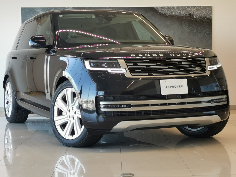 ランドローバー レンジローバー HSE4.4L P530 LWB 4WDHSE4.4L P530 LWB 4WD フロントセンターコンソールクールBOX プレミアムアップグレードインテリア 24Wayフロント電動シート/ヒーター＆クーラーマッサージ機能付 11.4インチリアエンターテインメント