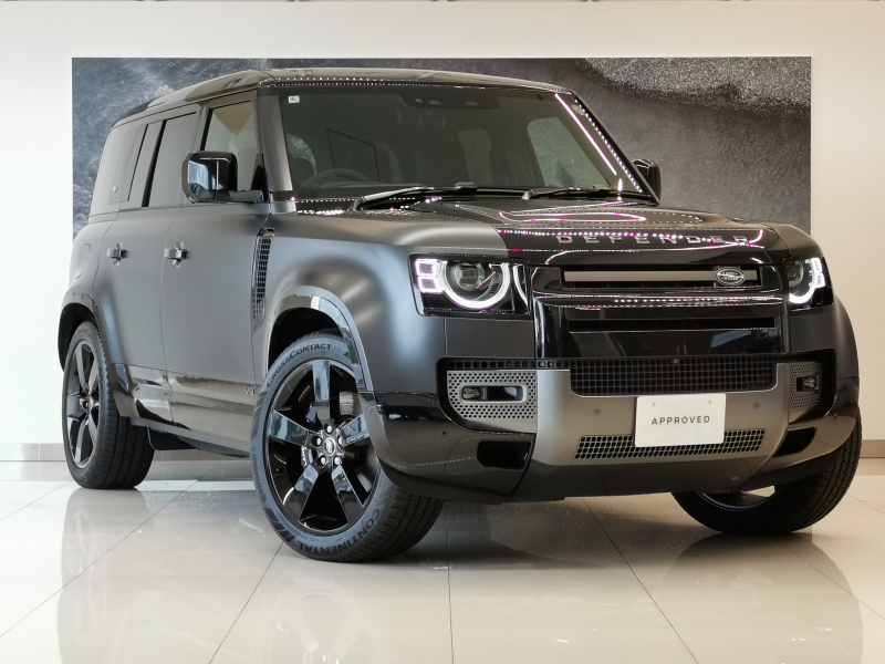ランドローバー ディフェンダー 110カルパチアンエディション5.0L P525 4WD 1オーナー サンルーフ フロントシートヒーター＆クーラー、リアシートヒーター ヘッドアップディスプレイ MERIDIAN™SURROUNDシステム 22インチアルミホイール クリアサイトインテリアリアビューミラー