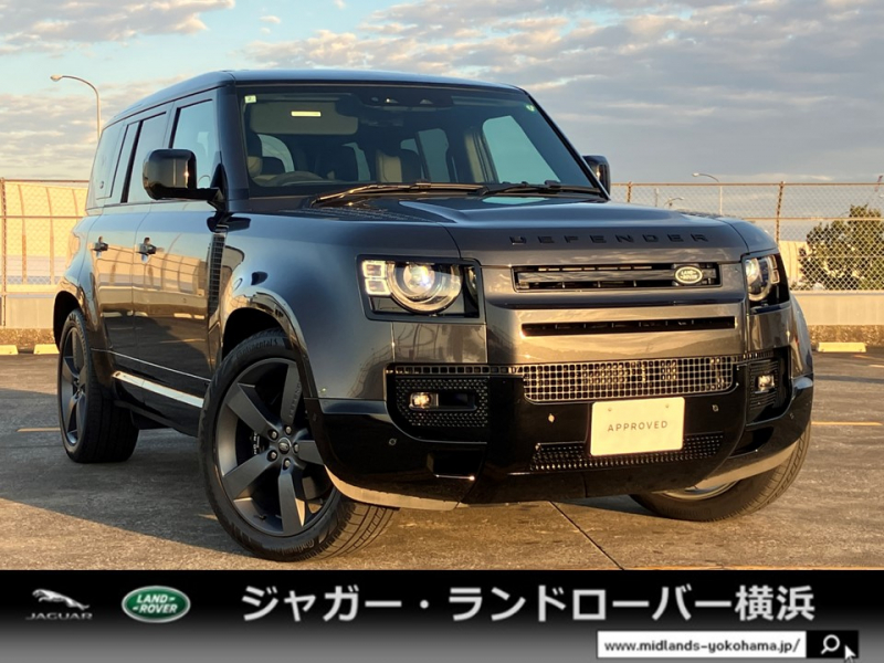 ランドローバー ディフェンダー 110 V8 5.0L P525 4WD 法人1オーナー サンルーフ シートヒーター＆クーラー ヘッドアップディスプレイ エクステンデッドブラックパック デジタルミラー  急速クーラーボックス付きコンソール エクステンデッドレザー エアサスペンション MERIDIANサラウンド