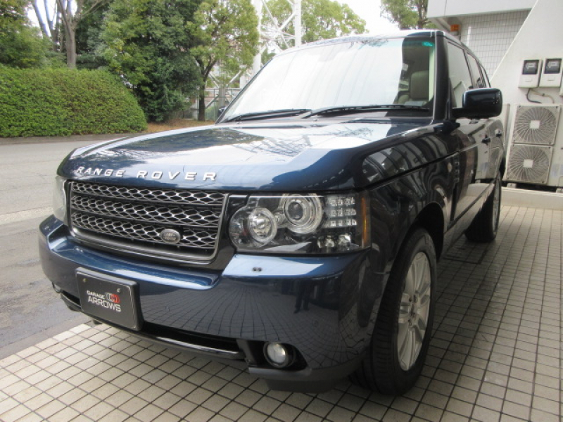 ランドローバー レンジローバーVOGUE 5.0V8 本革 SR 純正ナビTV 純正19AW 後期最終モデル  全方位サラウンドカメラ  テレインレスポンス デュアルビュースクリーン ハーマンカードンLOGIC7HDオーディオ バイキセノン 稀少カラー 正規ディーラー車 右ハンドル 記録簿付