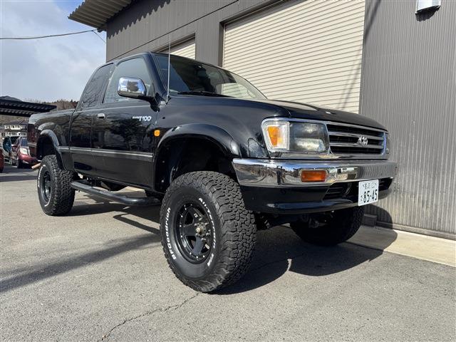 トヨタ(US) T-100 SR5
