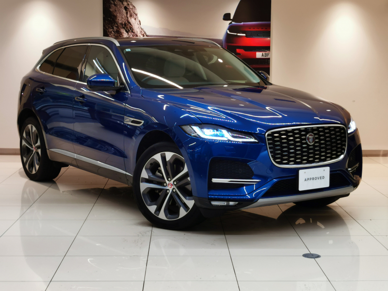 ジャガー F-PACE S 2.0L P250 AWD 1オーナー フロントシートヒーター&クーラー ブラインドスポットモニター ACC プレミアムLEDヘッドライト パワーテールゲート フロントフォグランプ 21インチアルミホイール