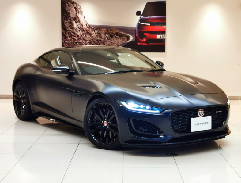 ジャガー Fタイプ RダイナミックBLACK 5.0L P450 AWD 1オーナー 赤革シート サンルーフ シートヒーター＆クーラー MERIDIAN™サウンド 20インチアルミホイール クルーズコントロール パドルシフト パワーテールゲート インタラクティブドライバーディスプレイ